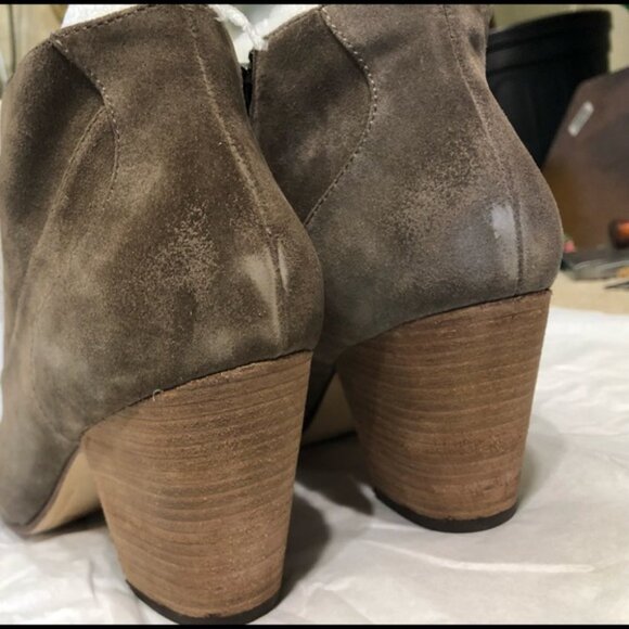 🔥 FIRE SALE CLOSET CLOSING🔥 Belle by Sigerson Morrison Yoko Bootie Suede 10.5 - Picture 4 of 6